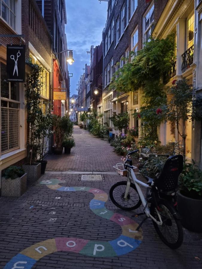 Here'S Lucy Amsterdam Eksteriør billede